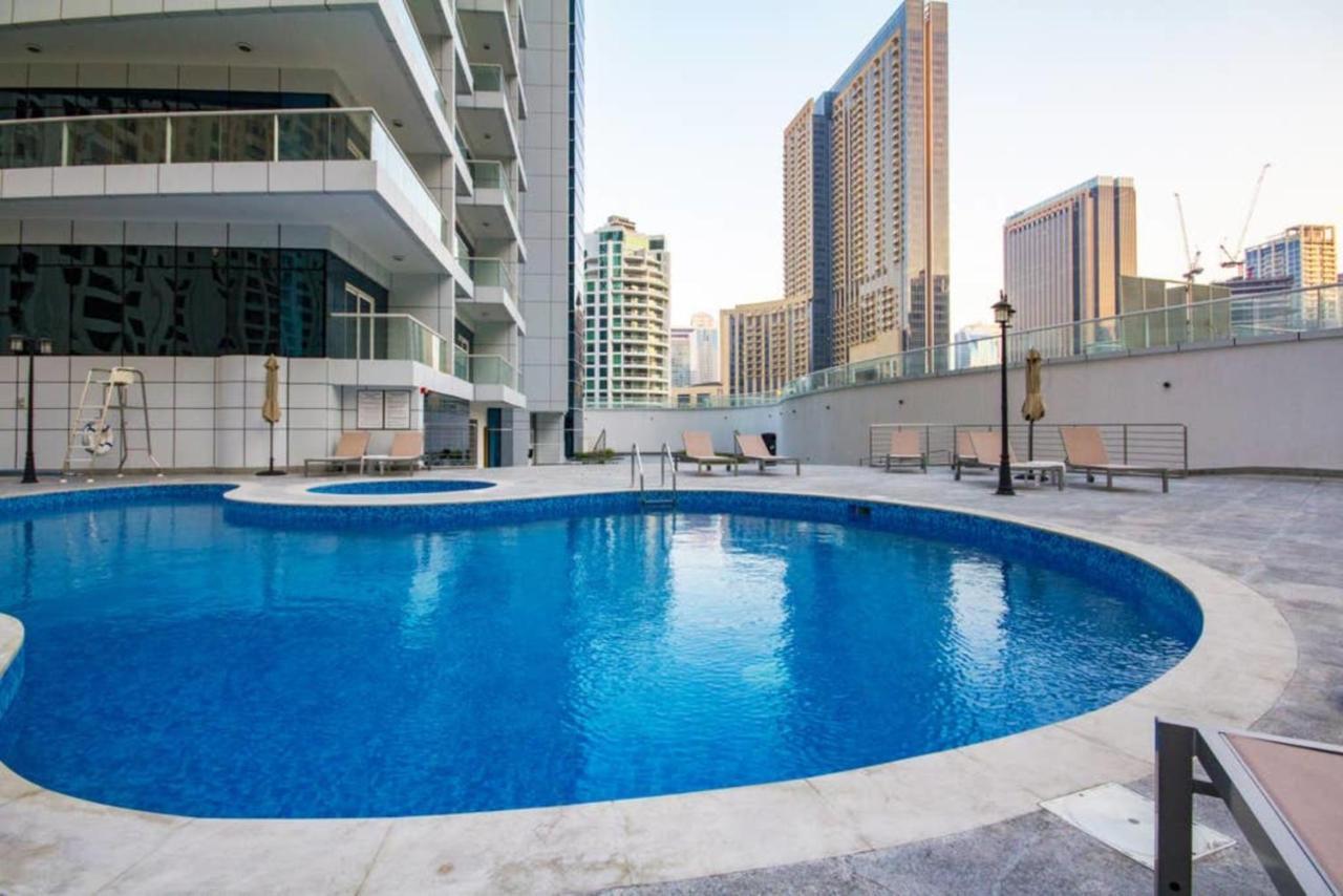 Continental Tower, Dubai Marina - Luton Vacation Homes מראה חיצוני תמונה